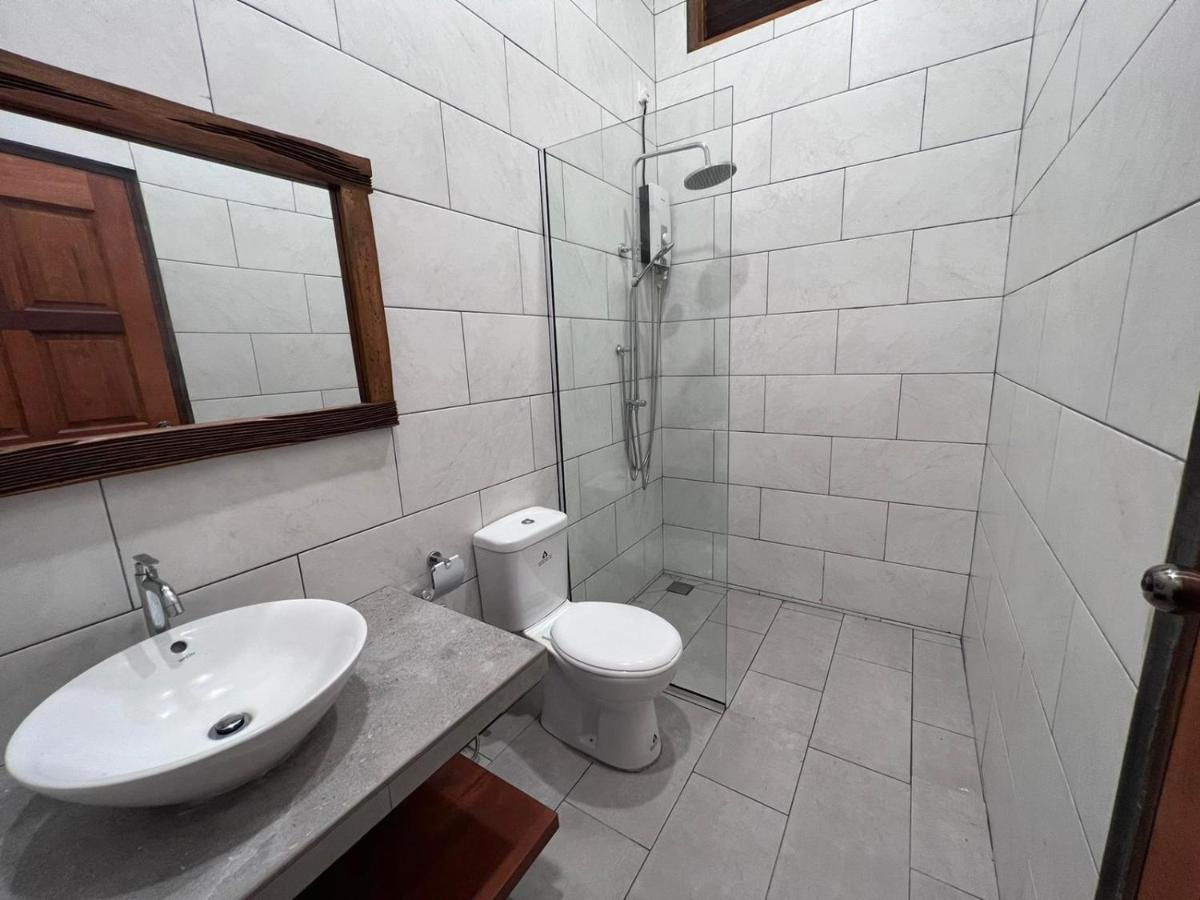 Villa Meranti - Spacious Private Pool Villa 珍南海滩 外观 照片