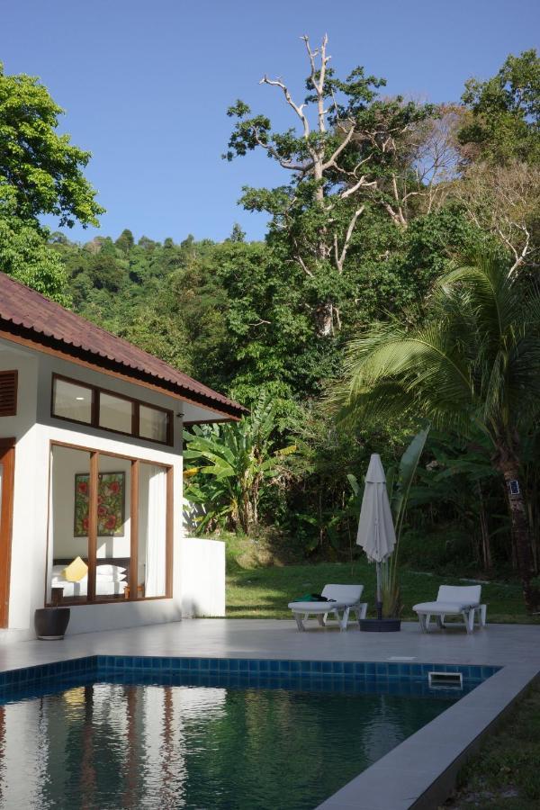 Villa Meranti - Spacious Private Pool Villa 珍南海滩 外观 照片