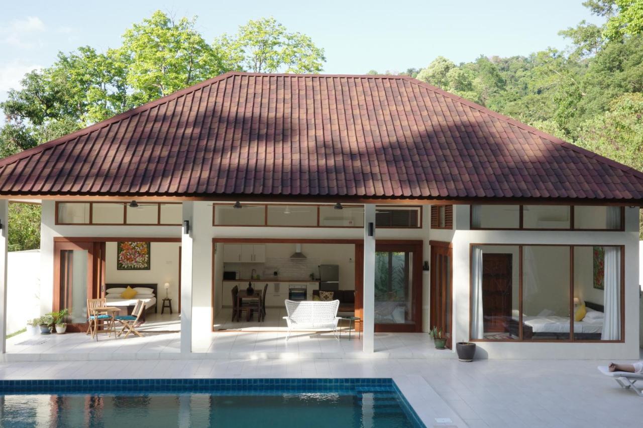 Villa Meranti - Spacious Private Pool Villa 珍南海滩 外观 照片